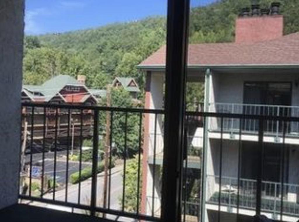 Downtown Gatlinburg Apartment Exterior photo