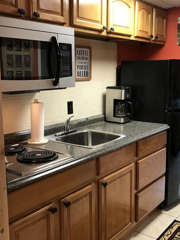 Downtown Gatlinburg Apartment Exterior photo
