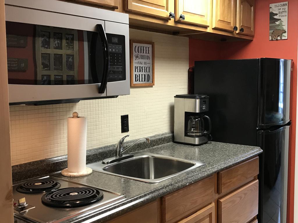 Downtown Gatlinburg Apartment Exterior photo