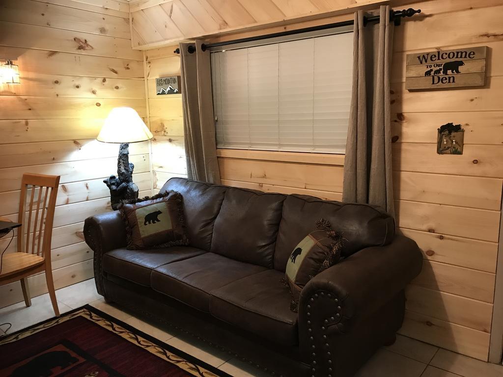 Downtown Gatlinburg Apartment Exterior photo